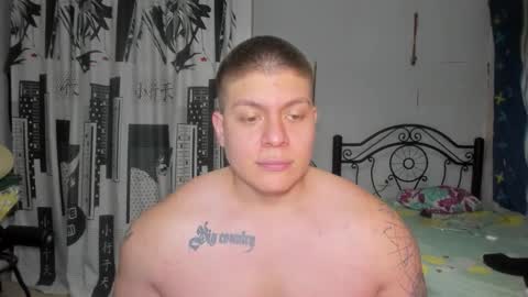 Snapshot of regan_jhonson chatting on March 25, 4:51 am regan_jhonson online show from March 25, 4:51 am