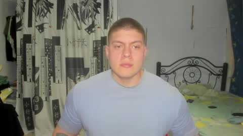 Snapshot of regan_jhonson chatting on April 28, 6:51 am regan_jhonson online show from April 28, 6:51 am