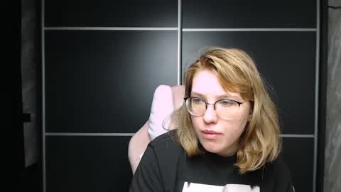 Regina online show from February 11, 4:01 am