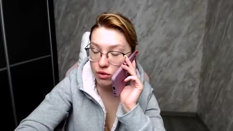 Regina online show from March 11, 4:43 am