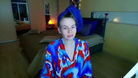 Snapshot of reginasparkle chatting on March 5, 3:08 am Regina online show from March 5, 3:08 am