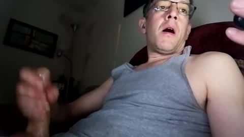 Snapshot of regularguy20 chatting on December 16, 11:26 am regularguy20 online show from December 16, 11:26 am