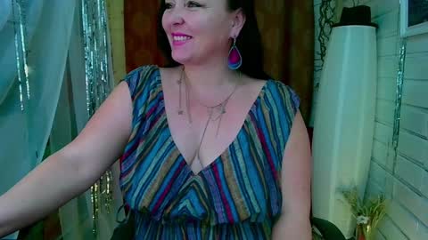 Snapshot of reicat chatting on December 9, 6:34 am Karina online show from December 9, 6:34 am