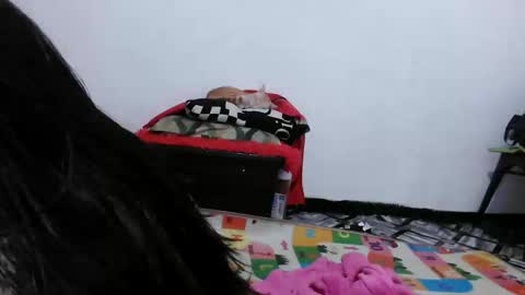 Snapshot of reign2525 chatting on January 19, 4:33 pm reign2525 online show from January 19, 4:33 pm