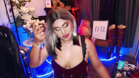 Red Ivy online show from March 12, 11:16 am