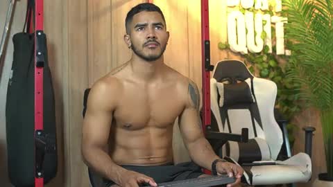 Reik online show from April 8, 12:27 pm