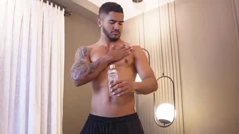 Reik online show from April 9, 12:10 pm