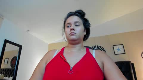 Snapshot of reina_loren chatting on September 26, 2:04 am reina_loren online show from September 26, 2:04 am