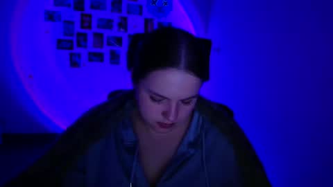 Reina online show from February 23, 6:44 am