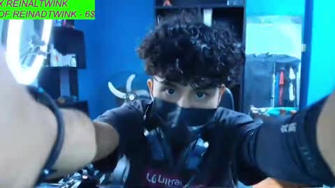 Snapshot of reinaltwink chatting on June 6, 11:09 pm Reinaltwink online show from June 6, 11:09 pm