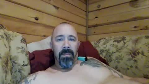 Snapshot of remington543 chatting on December 18, 7:20 pm remington543 online show from December 18, 7:20 pm