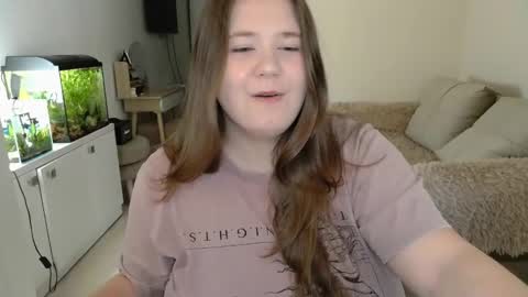 Snapshot of remirann_ chatting on February 26, 12:14 pm Ann OF - remirann21 online show from February 26, 12:14 pm