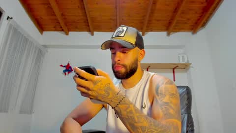 Rmy Steen online show from April 7, 11:26 pm