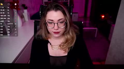 Snapshot of remywild chatting on January 8, 6:43 pm RemyWild online show from January 8, 6:43 pm