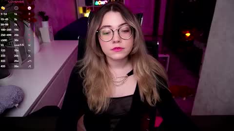 Snapshot of remywild chatting on January 16, 9:52 pm RemyWild online show from January 16, 9:52 pm