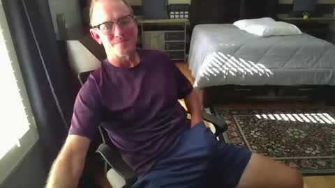 ren_and_stempie online show from September 10, 8:53 pm