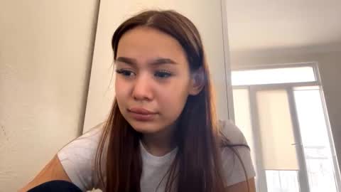 Snapshot of renaebobsin chatting on February 24, 5:16 am Katerina online show from February 24, 5:16 am