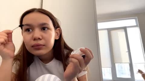 Snapshot of renaebobsin chatting on March 1, 5:20 am Katerina online show from March 1, 5:20 am