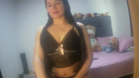 Snapshot of renata_hot1 chatting on October 21, 9:37 pm renata_hot1 online show from October 21, 9:37 pm