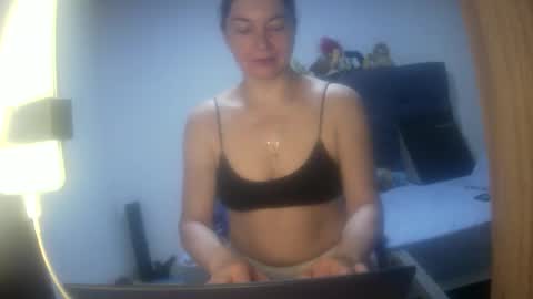 Snapshot of renata_hot1 chatting on November 18, 10:25 pm renata_hot1 online show from November 18, 10:25 pm