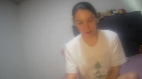 renata_hot1 online show from January 8, 8:22 pm