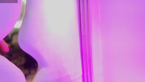 Renata  online show from April 14, 2:01 pm