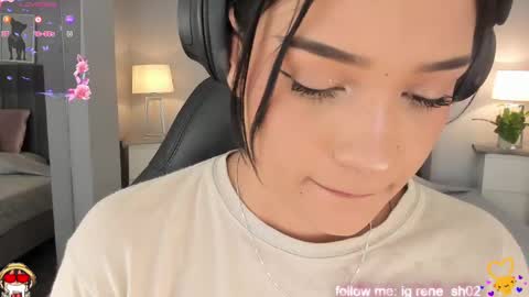 Snapshot of renee_shelby_ chatting on February 27, 8:42 pm Renee Shelby online show from February 27, 8:42 pm