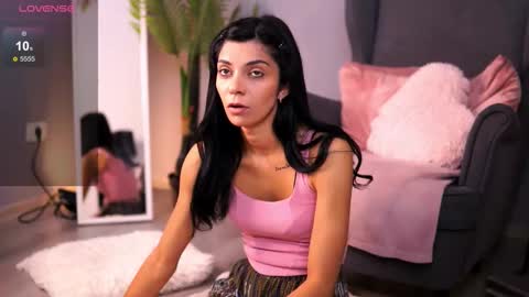 Rena online show from October 29, 4:59 am