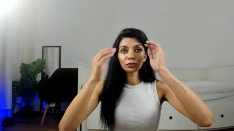 Rena online show from February 25, 5:06 am