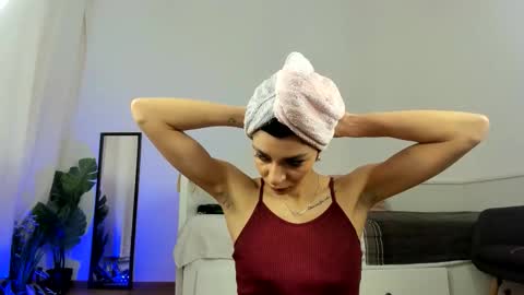 Rena online show from March 6, 5:15 am