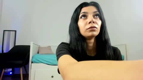 Rena online show from April 6, 3:04 am