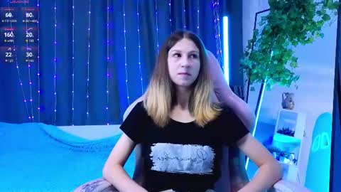 Christina online show from June 29, 5:02 pm