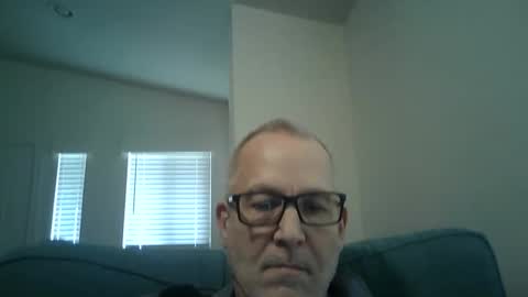 Snapshot of renewaz chatting on February 2, 6:28 pm Renewaz online show from February 2, 6:28 pm