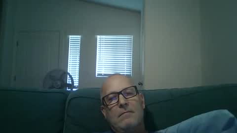 Snapshot of renewaz chatting on February 25, 7:34 pm Renewaz online show from February 25, 7:34 pm