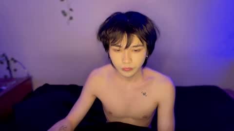 rennuts online show from December 9, 12:23 am