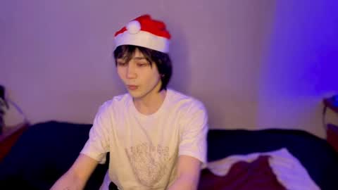 rennuts online show from December 18, 3:00 pm