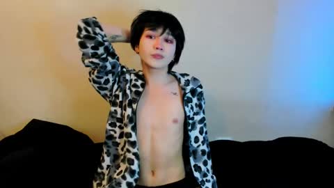 rennuts online show from December 21, 7:56 am