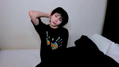 rennuts online show from December 23, 8:33 am