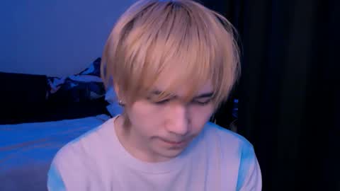 rennuts online show from February 17, 5:30 pm