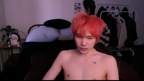 rennuts online show from April 19, 12:04 pm