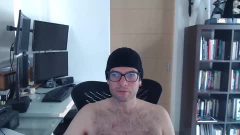 resinasa4 online show from April 10, 7:51 pm