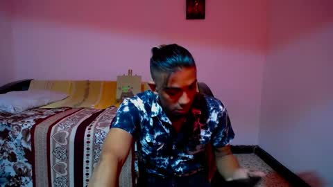 Snapshot of restrainged chatting on January 2, 12:45 am Rest online show from January 2, 12:45 am