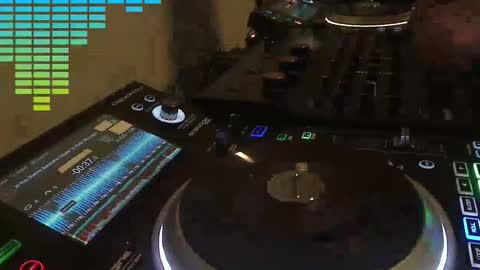 GearPorn online show from March 5, 9:33 pm