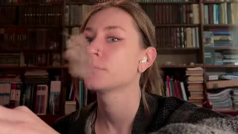 Rie online show from April 13, 2:55 pm