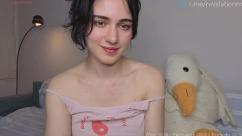 Ewiwi online show from May 28, 2:14 pm