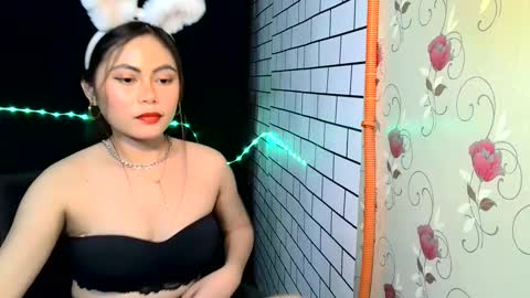 Rose18 online show from February 15, 5:51 am