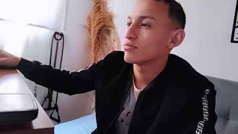 Snapshot of rey_masterhot chatting on November 23, 3:12 pm reymasterhot online show from November 23, 3:12 pm