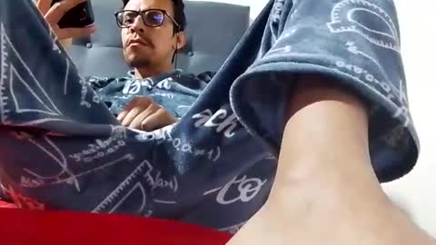 Snapshot of reyfons chatting on September 11, 10:37 am Naruto Uchiha online show from September 11, 10:37 am