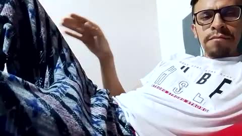 Snapshot of reyfons chatting on October 10, 10:36 am Naruto Uchiha online show from October 10, 10:36 am