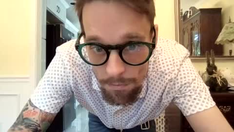 Snapshot of rgilk26 chatting on June 13, 5:22 pm rgilk26 online show from June 13, 5:22 pm